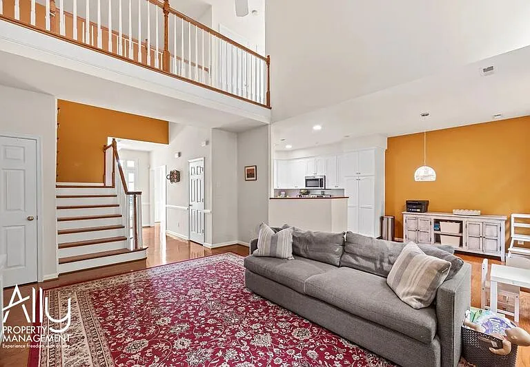 362 Grayrock Dr — Photo 13