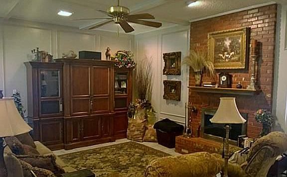 5th image of 1905 Rockbrook Dr