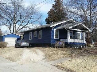 215 E Division Ave, Peabody, KS 66866