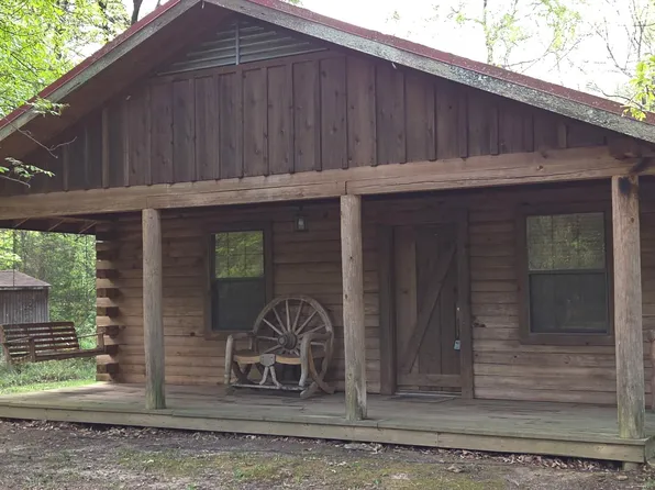 3072 Dorough Rd, Karnack, TX 75661
