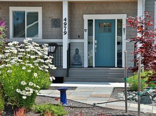 4979 Eagle Ridge Dr, Freeland, WA 98249
