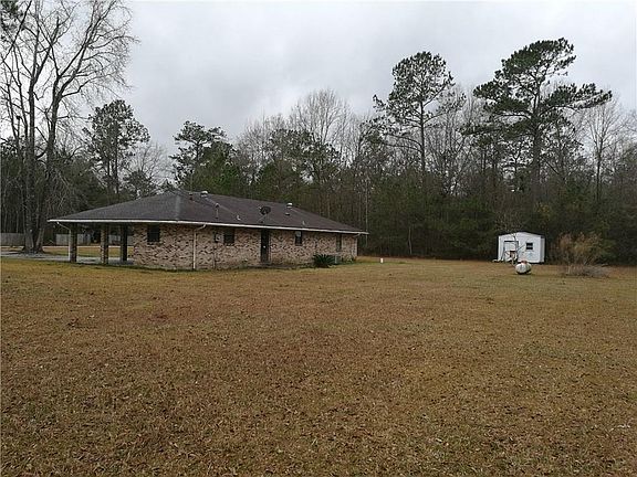 2nd image of 401 Lumber Jack Ln