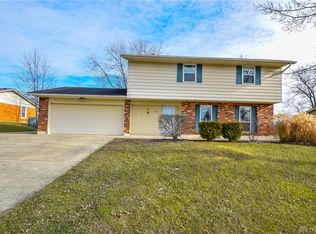 7380 Colegrove Dr, Dayton, OH 45424