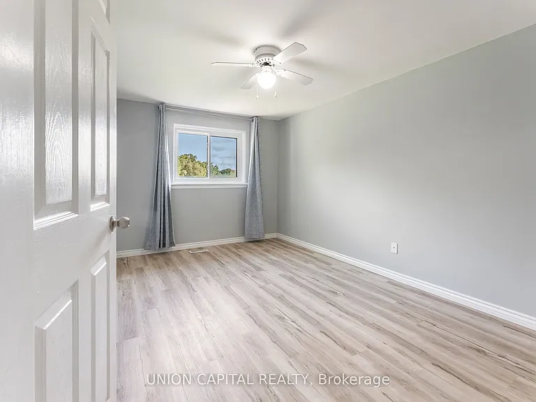 443 Brest Ct — Photo 21