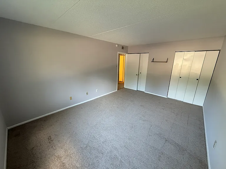 802 Putnam Blvd — Photo 4