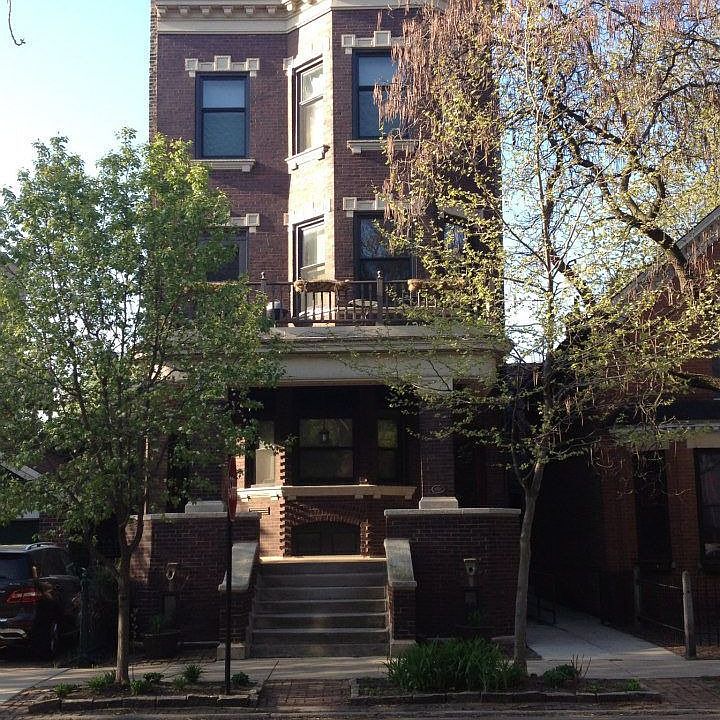 1st image of 901 W Wrightwood Ave #3