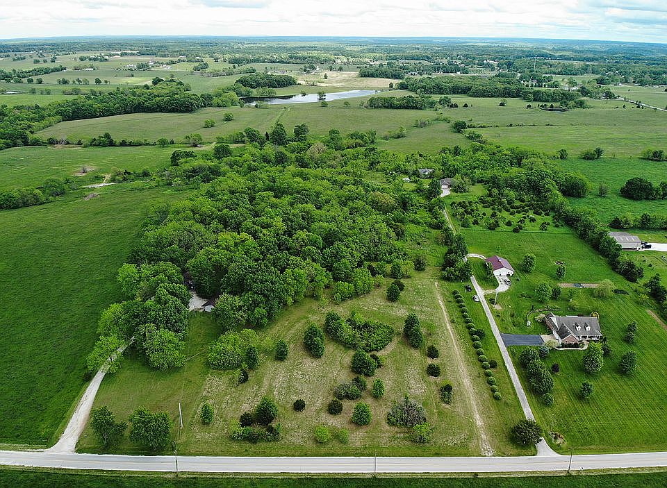 1st image of 1808 N Farm Road 213