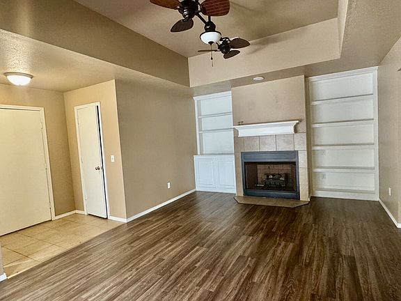 4th image of 421 Sterling Pointe Way