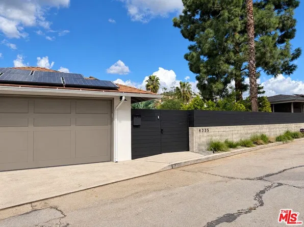 4335 Cedarhurst Cir, Los Angeles, CA 90027