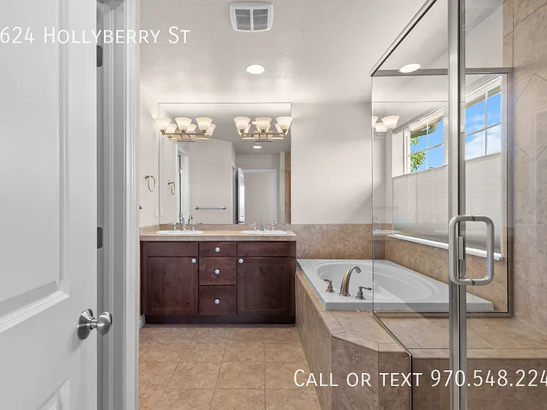 1624 Hollyberry St — Photo 15