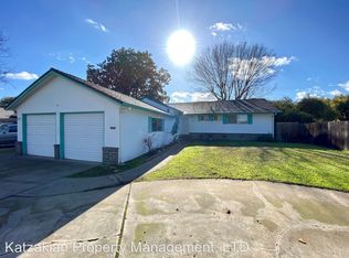 422 W Lincoln Rd, Stockton, CA 95207