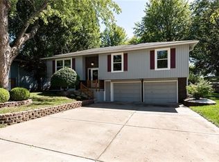 115 NE 88th Ter, Kansas City, MO 64155