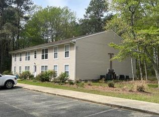 10122 Pin Oak Dr APT 108, Berlin, MD 21811