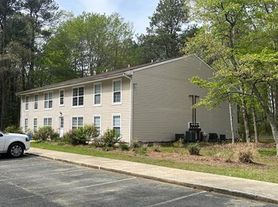 10122 Pin Oak Dr, Berlin, MD