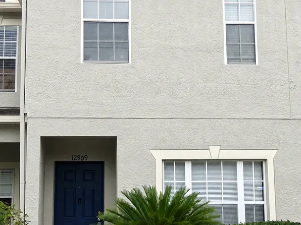 12909 Kings Crossing Dr, Gibsonton, FL 33534