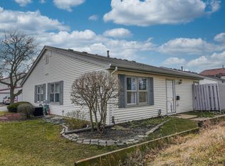 1958 Liberty Pl #5624, Hoffman Estates, IL 60169