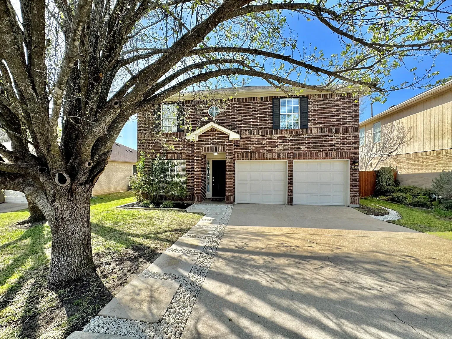 3 bed, 2.5 bath, 1632 sqft, $2,195 — Photo 1