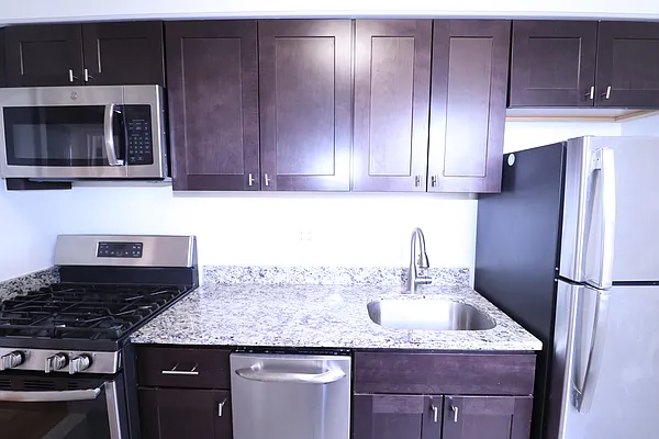 Rented by Oxford Property Group | media 15