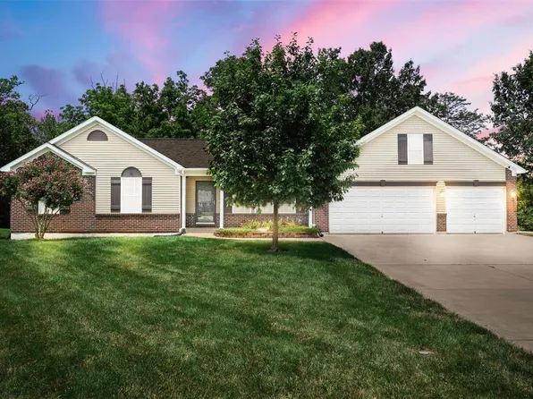 10 Abedeen Ct, Troy, MO 63379