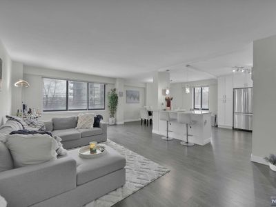 307 Prospect Ave APT 2A, Hackensack, NJ, 07601