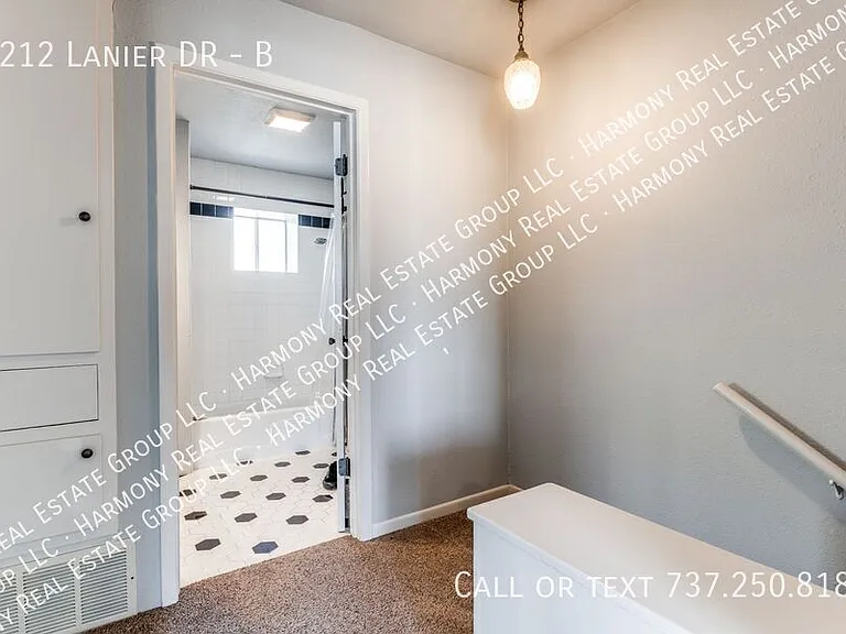2212 Lanier Dr #B — Photo 15