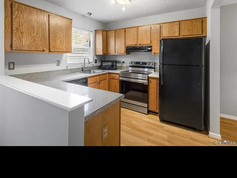 1814 Timberly Waye — Photo 14