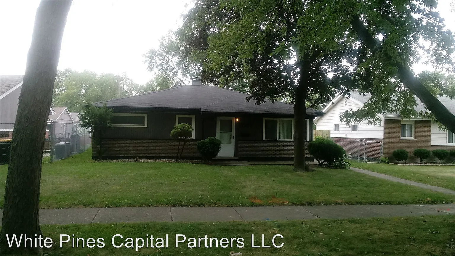 17330 Henry St photo 1