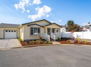 325 Winston Dr, Grants Pass, OR