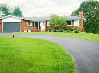 2578 Swarthout Rd, Pinckney, MI 48169