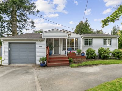 147 SE Hogan Rd, Gresham, OR, 97080