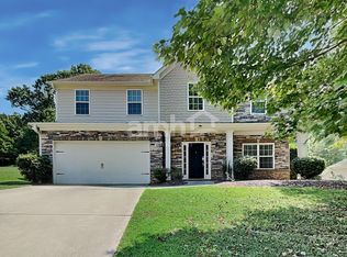 6260 Cove Creek Dr, Flowery Branch, GA 30542