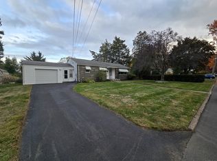 120 Grandview Ave, Wallingford, CT 06492