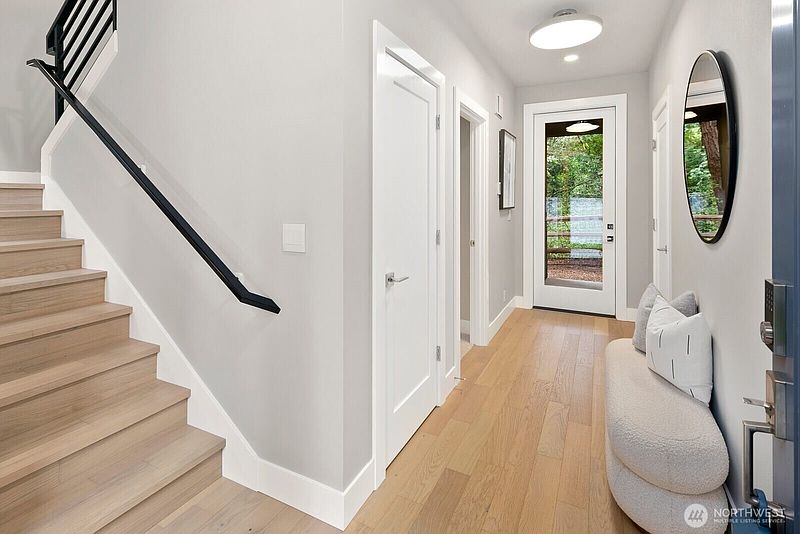 3rd image of 13016 SE 19th Court