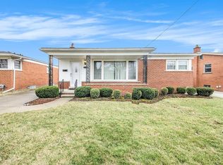 (Undisclosed Address), Fraser, MI 48026