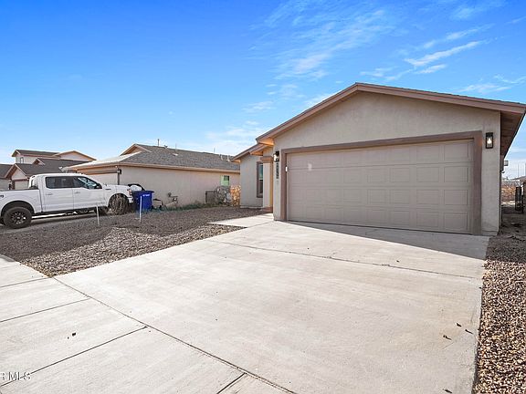 2nd image of 10637 Canyon Sage Dr