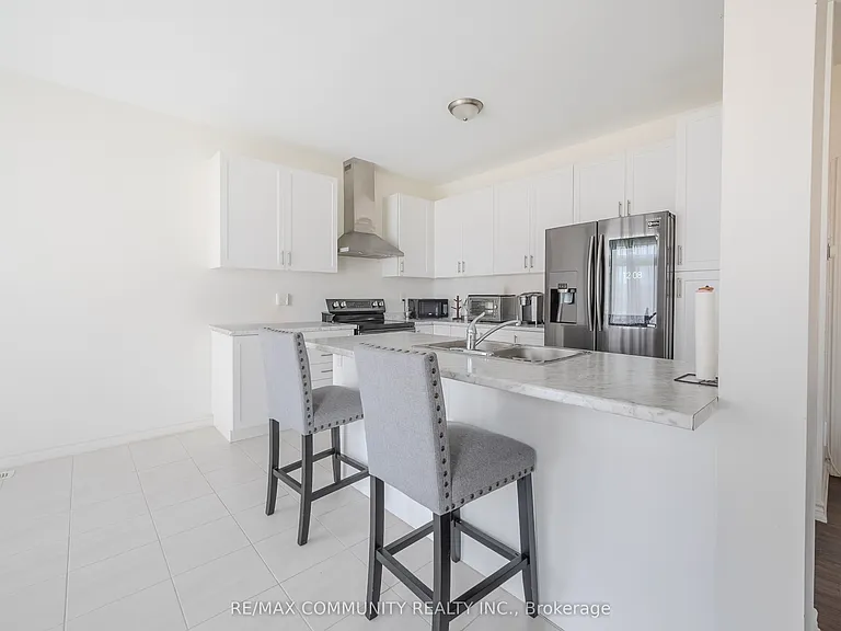 1450 Sharon Dr — Photo 10