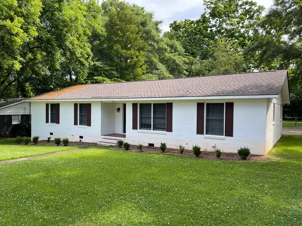 607 Floral St, Opelika, AL 36801