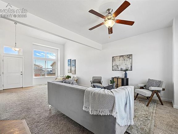 4th image of 10112 Jaggar Way