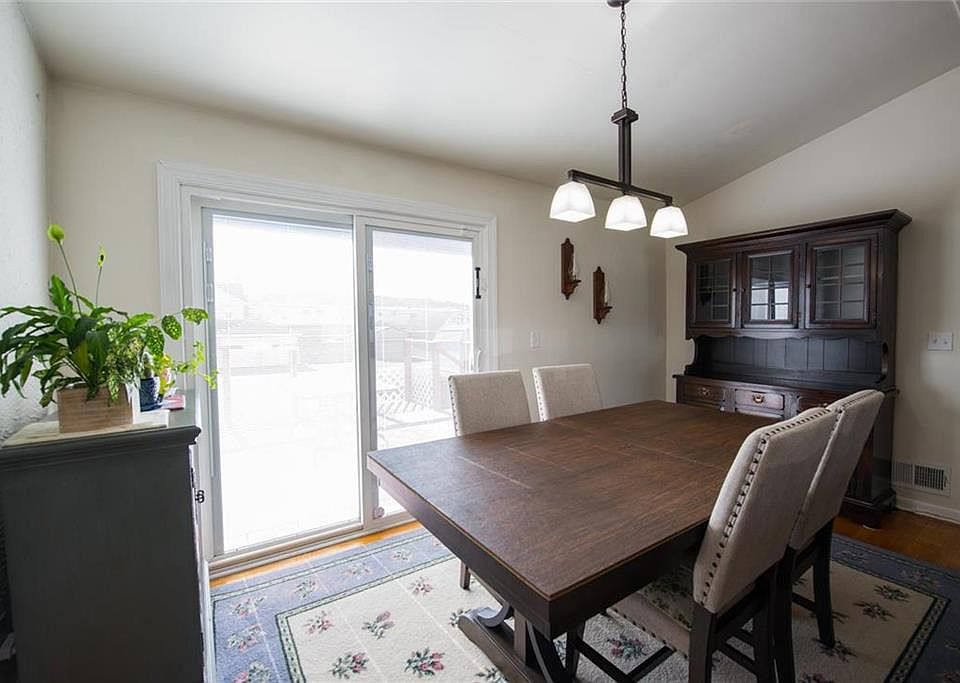 534 Seem St Emmaus, PA, 18049 Apartments for Rent Zillow