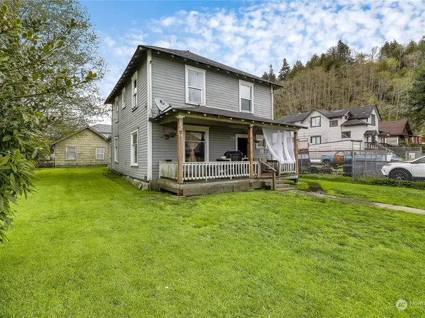 910 Summit Street, Aberdeen, WA 98520