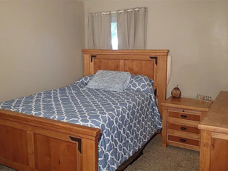 11863 Claude Way — Photo 6