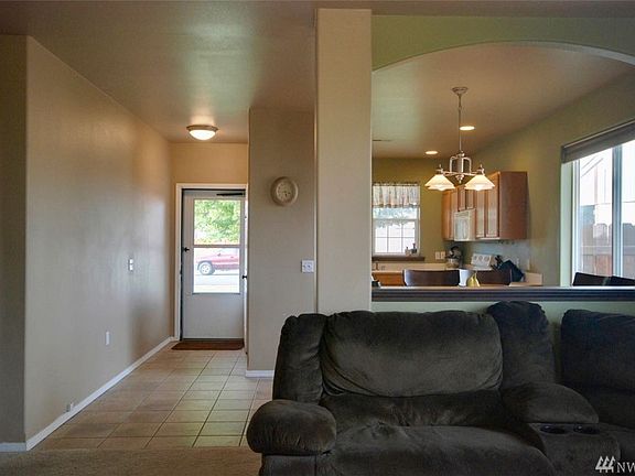 4th image of 1462 S Cougar Dr