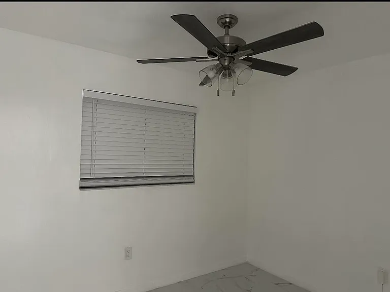 20701 NW 34th Ct — Photo 19