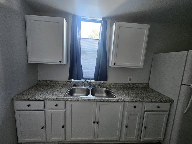 308 South Ave — Photo 6