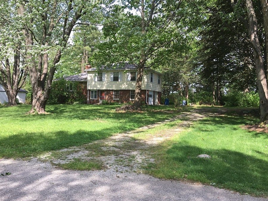 1st image of 9417 Nora Ln