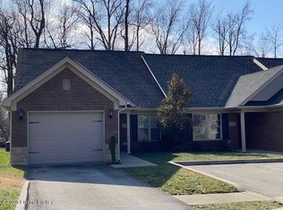 6716 Renate Rd, Louisville, KY 40291