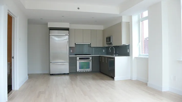 Rented by Keller Williams NYC | media 18