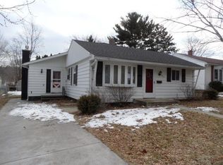 421 Rachael Rd, Baraboo, WI 53913