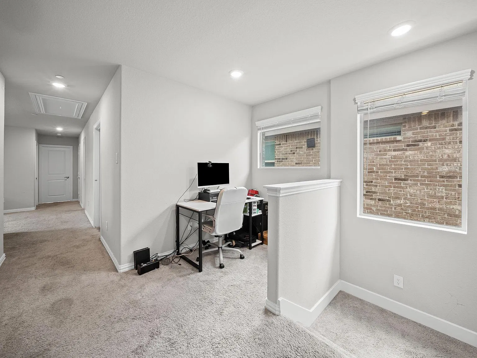 4 bed, 2525 sqft, $2,800 — Photo 3
