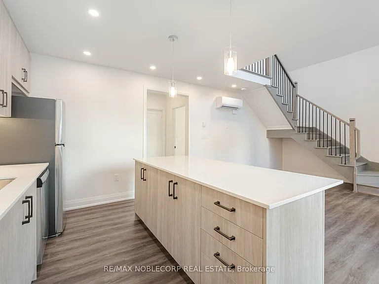 16 Little Blvd #G — Photo 15